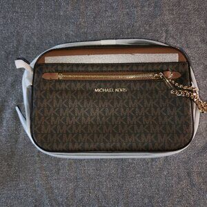 Michael Kors Signature Brown Crossbody Camera Bag - New